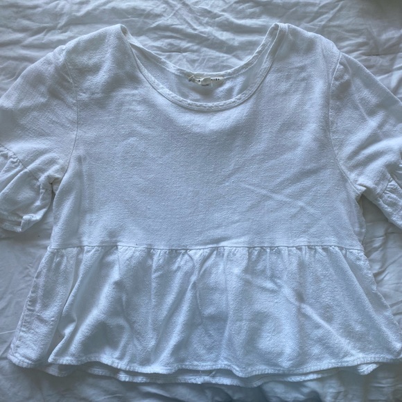 La Hearts Tops - Pacsun flowy white blouse